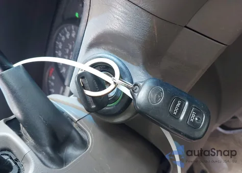 2006 Toyota Tundra Sr5 V8 from USA, damaged, VIN 5TBDT44146S506576